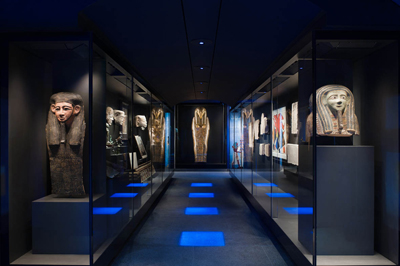 Découvrez Mougins avec HEP TAXI : circuits touristiques sur mesure.